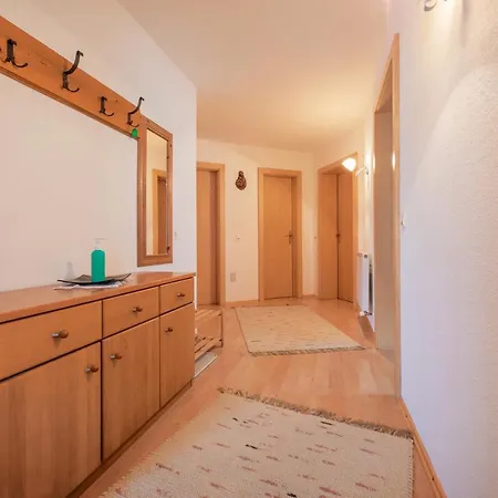 Mischbach Apartment *