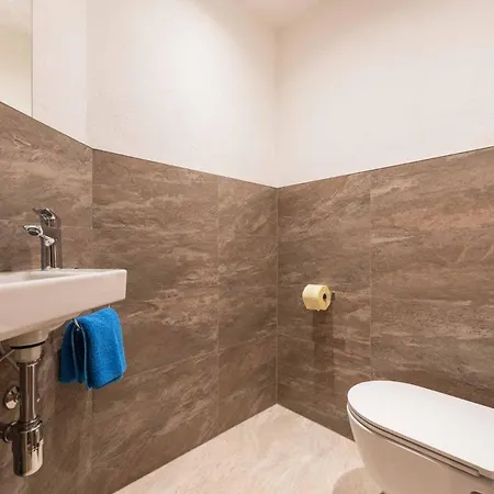 Mischbach Apartamento